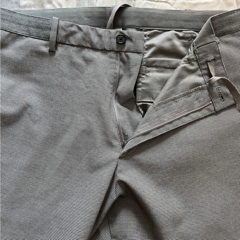 Uniqlo Herringbone Pants Slacks